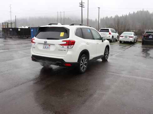 Used 2019 Subaru Forester Limited image 5