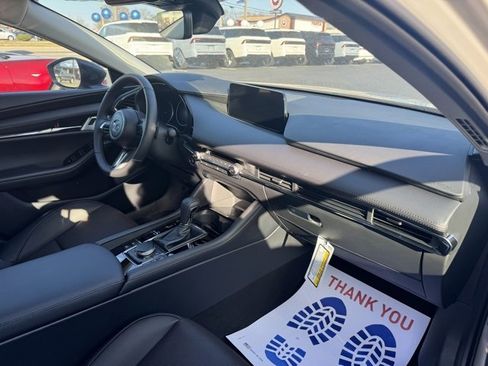 New 2026 MAZDA MAZDA3 2.5 Turbo Sedan w/Premium Plus image 24