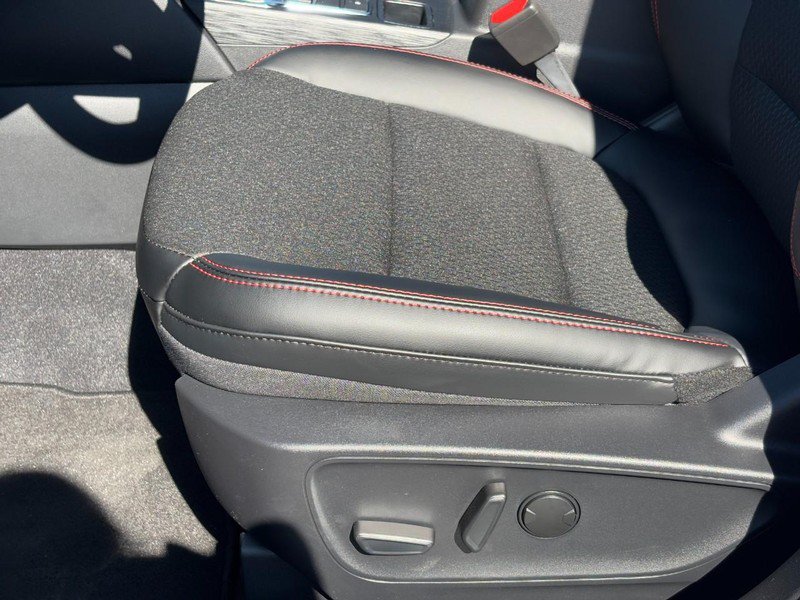 Used 2026 Ford Escape ST-Line w/ Tech Pack #1 FWD image 21