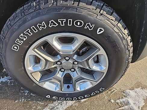 Used 2019 Jeep Cherokee Trailhawk w/ Comfort/Convenience Group image 5