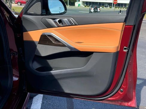 Certified 2025 BMW X6 xDrive40i image 24