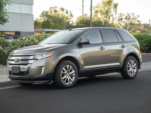 Used 2013 Ford Edge SEL FWD image 1