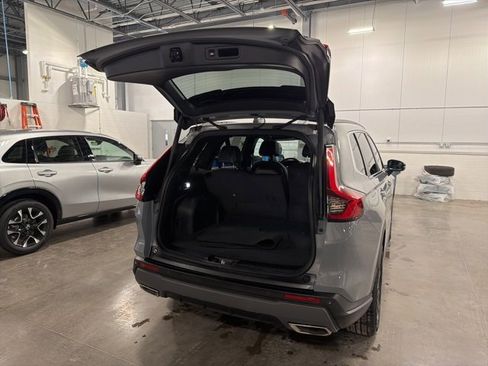 Used 2023 Honda CR-V Sport Touring image 14