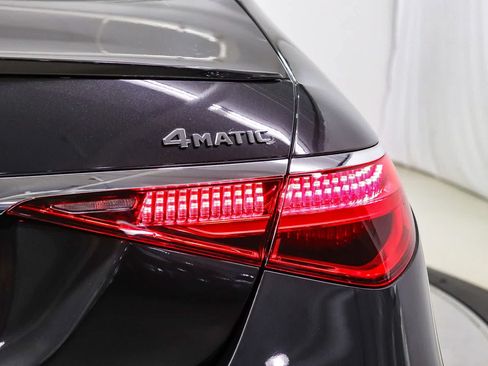 Certified 2022 Mercedes-Benz S 580 4MATIC Sedan image 11