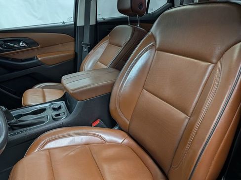 Used 2019 Chevrolet Traverse High Country w/ LPO, Floor Liner Package image 11