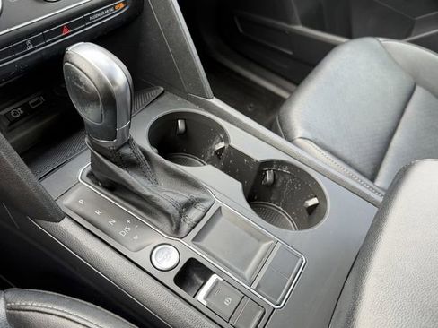 Used 2019 Volkswagen Atlas SE image 20