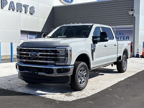 New 2026 Ford F250 Lariat w/ FX4 Off-Road Package AWD/4WD image 7