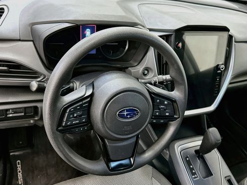 Used 2024 Subaru Crosstrek 2.0i Premium w/ Popular Package #3 AWD/4WD image 18