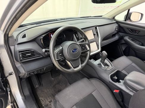 Used 2020 Subaru Outback AWD/4WD image 19