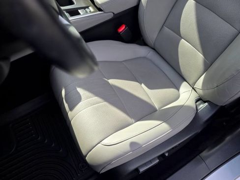 Used 2019 Honda Accord EX-L image 32