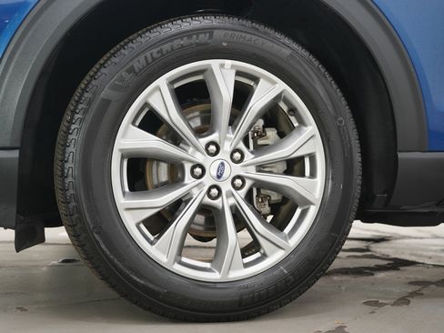 Used 2023 Ford Explorer Limited image 31