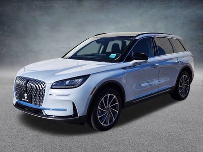 New 2025 Lincoln Corsair AWD w/ Equipment Group 101A