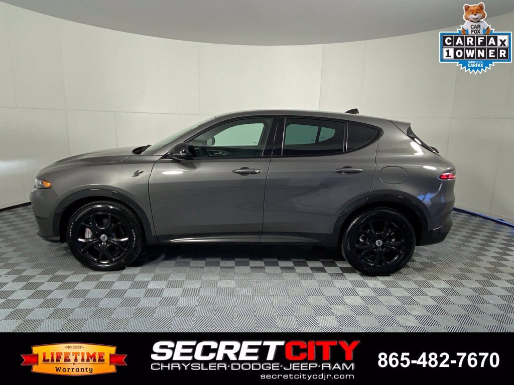 Used 2024 Dodge Hornet R/T w/ R/T Blacktop Package AWD/4WD image 4