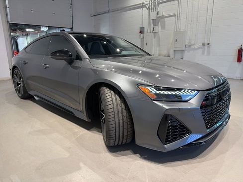 Used 2022 Audi RS 7 Sportback w/ Black Optic Package AWD/4WD image 4