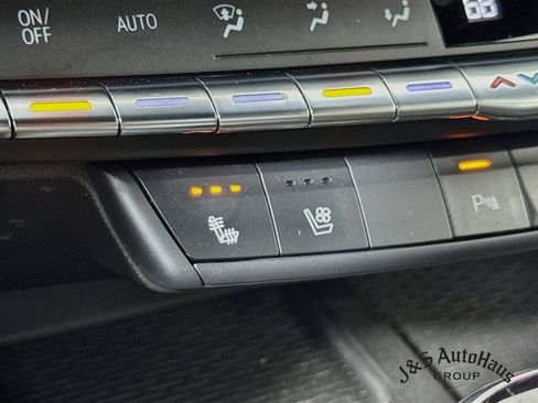 Used 2022 Cadillac CT5 Premium Luxury AWD/4WD image 27