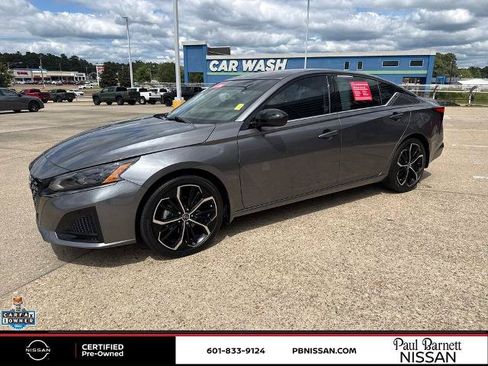 Certified 2024 Nissan Altima 2.5 SR FWD image 16