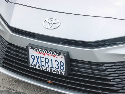 Used 2026 Toyota Camry LE FWD image 6
