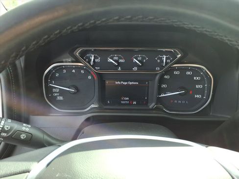 Used 2021 GMC Sierra 1500 SLE image 4