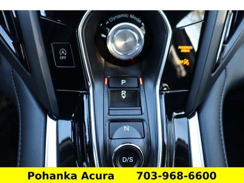 Used 2024 Acura RDX SH-AWD image 17