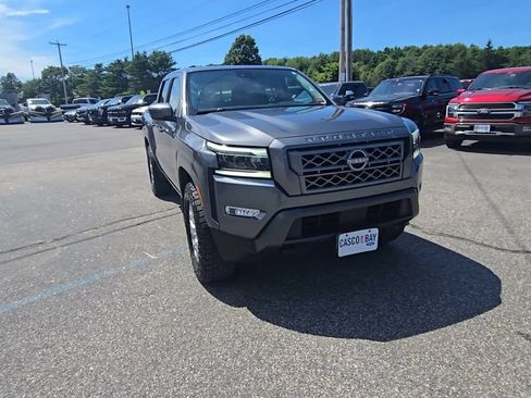 Used 2023 Nissan Frontier SV w/ SV Premium Package AWD/4WD image 14