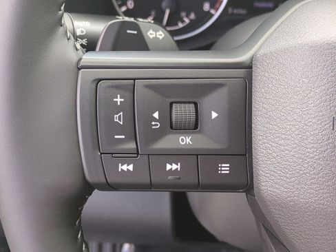 New 2026 Nissan Pathfinder SV FWD image 18