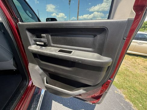 Used 2018 RAM 3500 Tradesman w/ Chrome Appearance Group AWD/4WD image 20