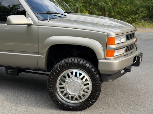 Used 1999 Chevrolet Silverado 3500 4x4 Crew Cab w/ Preferred Equipment Group 3 image 13