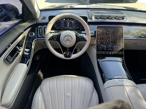 Used 2022 Mercedes-Benz S 500 4MATIC image 16