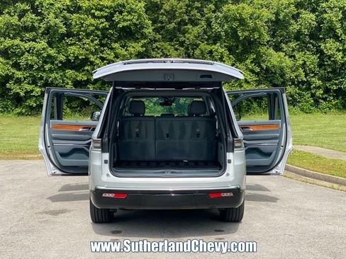 Used 2023 Jeep Grand Wagoneer Series II w/ Flexible Seating Group AWD/4WD image 52