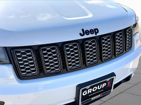 Used 2021 Jeep Grand Cherokee Laredo X RWD image 29