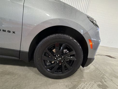 Used 2024 Chevrolet Equinox LS w/ LS Convenience Package image 29