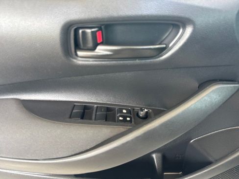 Used 2024 Toyota Corolla LE FWD image 9