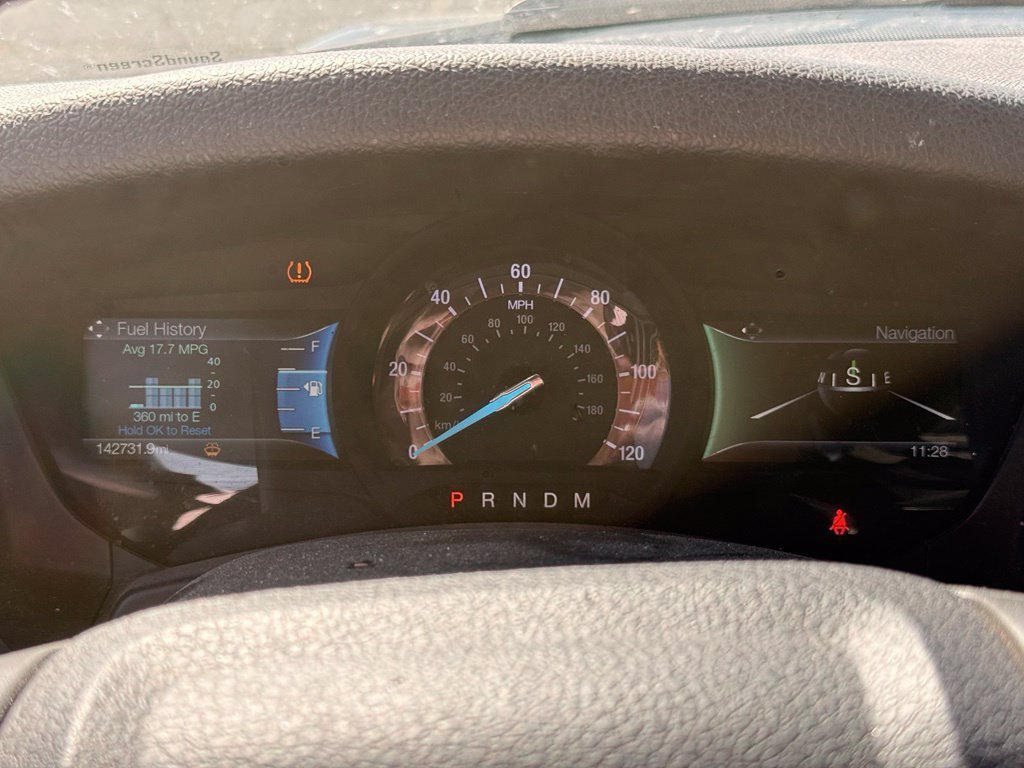 Used 2016 Ford Expedition EL XLT w/ Equipment Group 202A AWD/4WD image 12