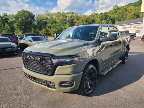 Used 2026 RAM 1500 Big Horn AWD/4WD image 2