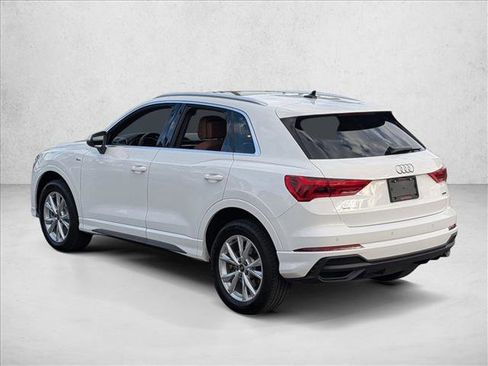 Certified 2025 Audi Q3 2.0T Premium w/ Convenience Package image 7