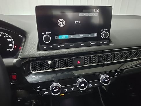 Used 2023 Honda Civic EX image 25