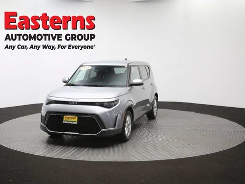Used 2024 Kia Soul LX w/ Option Group 015 FWD image 53