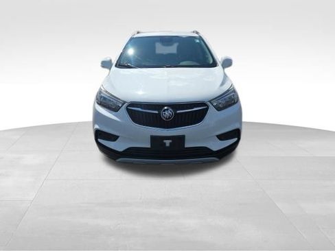 Used 2018 Buick Encore Preferred FWD image 2