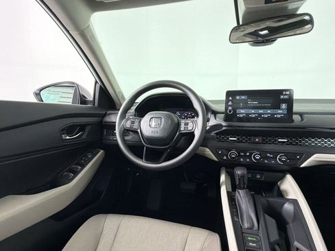 New 2026 Honda Accord SE image 27