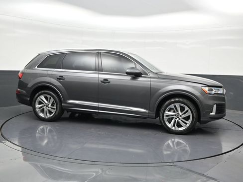 Used 2021 Audi Q7 2.0T Premium Plus w/ Premium Plus Package AWD/4WD image 7