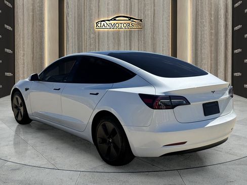 Used 2023 Tesla Model 3 Standard Range RWD image 9