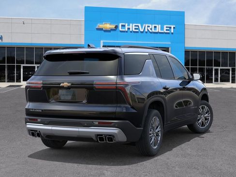 New 2026 Chevrolet Traverse LT w/ Driver Confidence Package FWD image 4