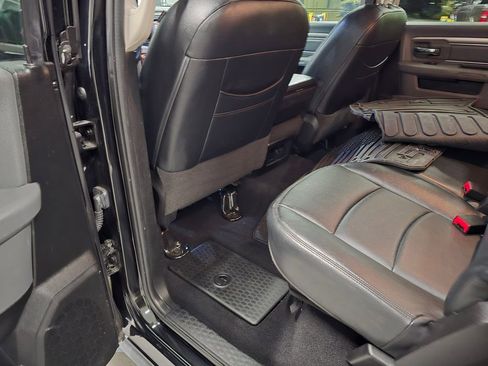 Used 2019 RAM 1500 Big Horn AWD/4WD image 35