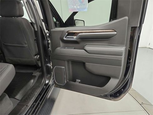 Used 2023 GMC Sierra 1500 Elevation image 34