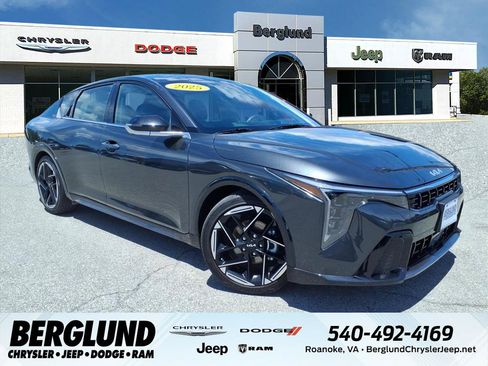 Used 2025 Kia K4 GT-Line w/ GT-Line Premium Package FWD image 1