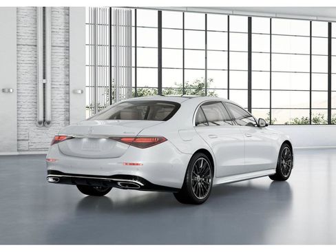 New 2026 Mercedes-Benz S 580 4MATIC Sedan image 22