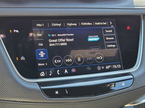 Certified 2025 Cadillac XT5 Premium Luxury image 18