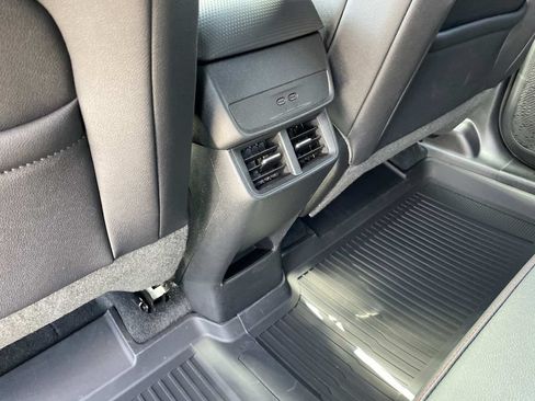 Used 2026 Chevrolet Equinox RS w/ LPO, Floor Liner Package FWD image 13