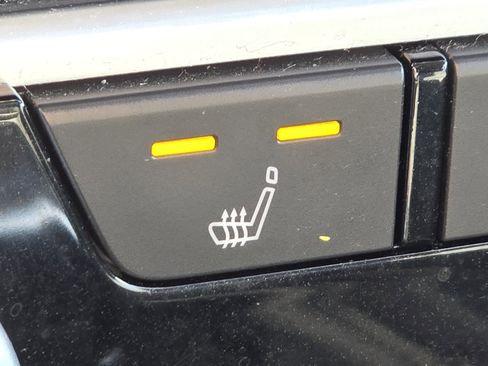 Used 2023 Nissan Altima 2.5 SR w/ SR Premium Package image 12