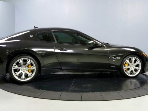 Used 2014 Maserati GranTurismo Sport image 7